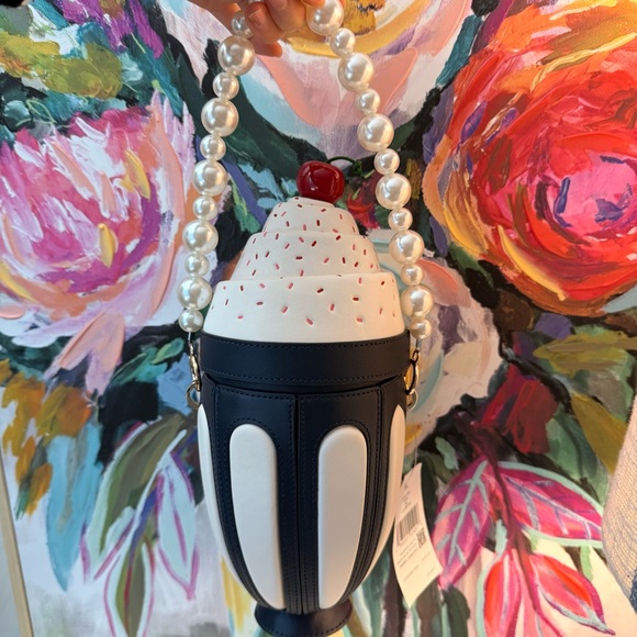 NWT Kate Spade Novelty Ice Cream Sundae Crossbody Bag Cream Navy Cherry Accent - Picture 12 of 12